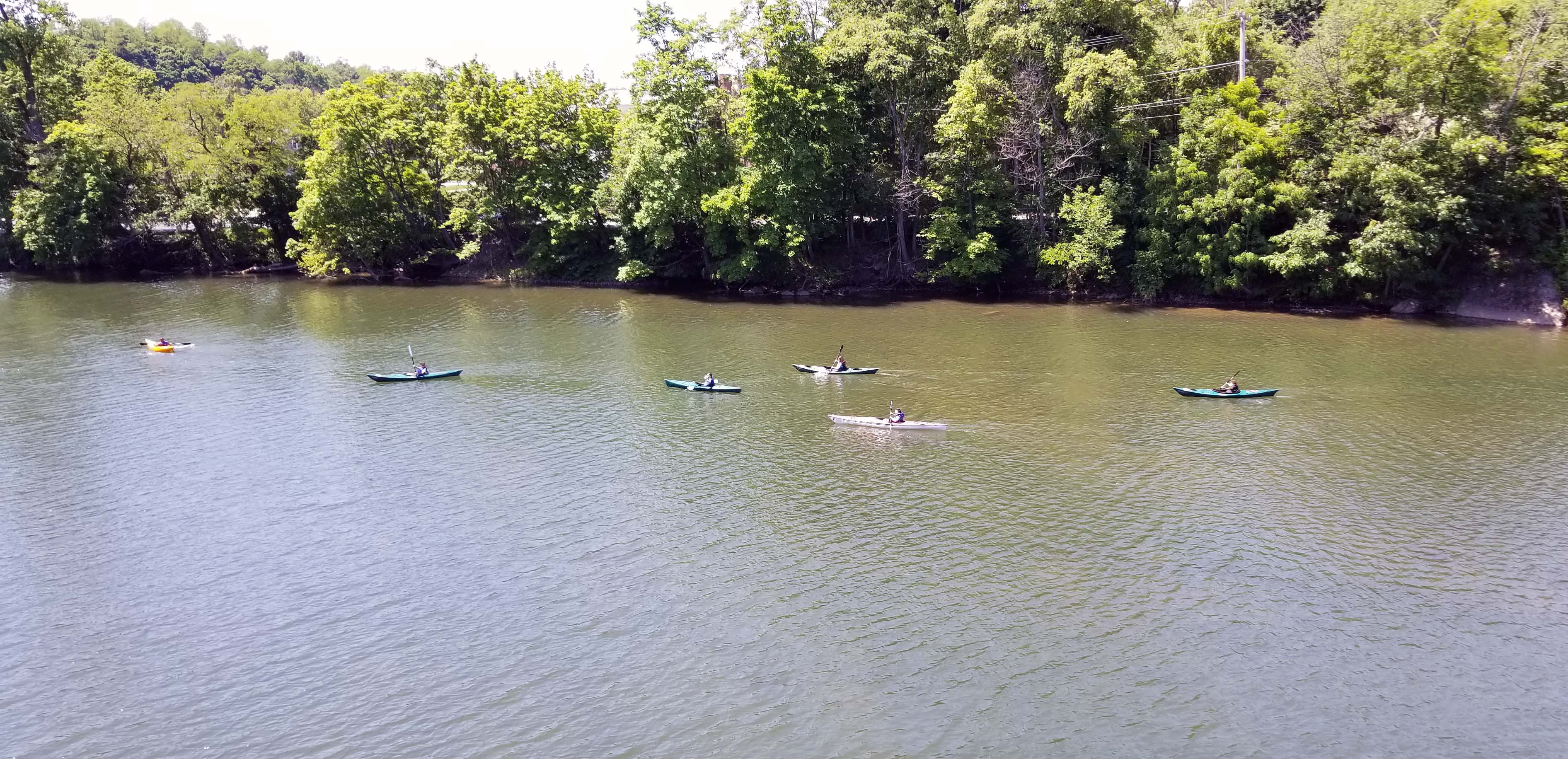 fifth grade students kayaking on the Catskill Creek