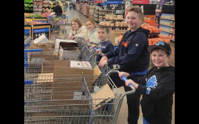 CES Student Council Goes Holiday Shopping for those in Need