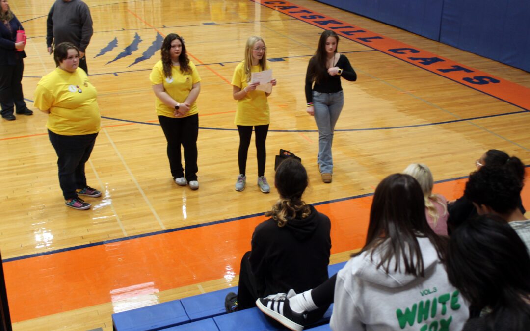 Yellow Ribbon Hosts Suicide Prevention Activities